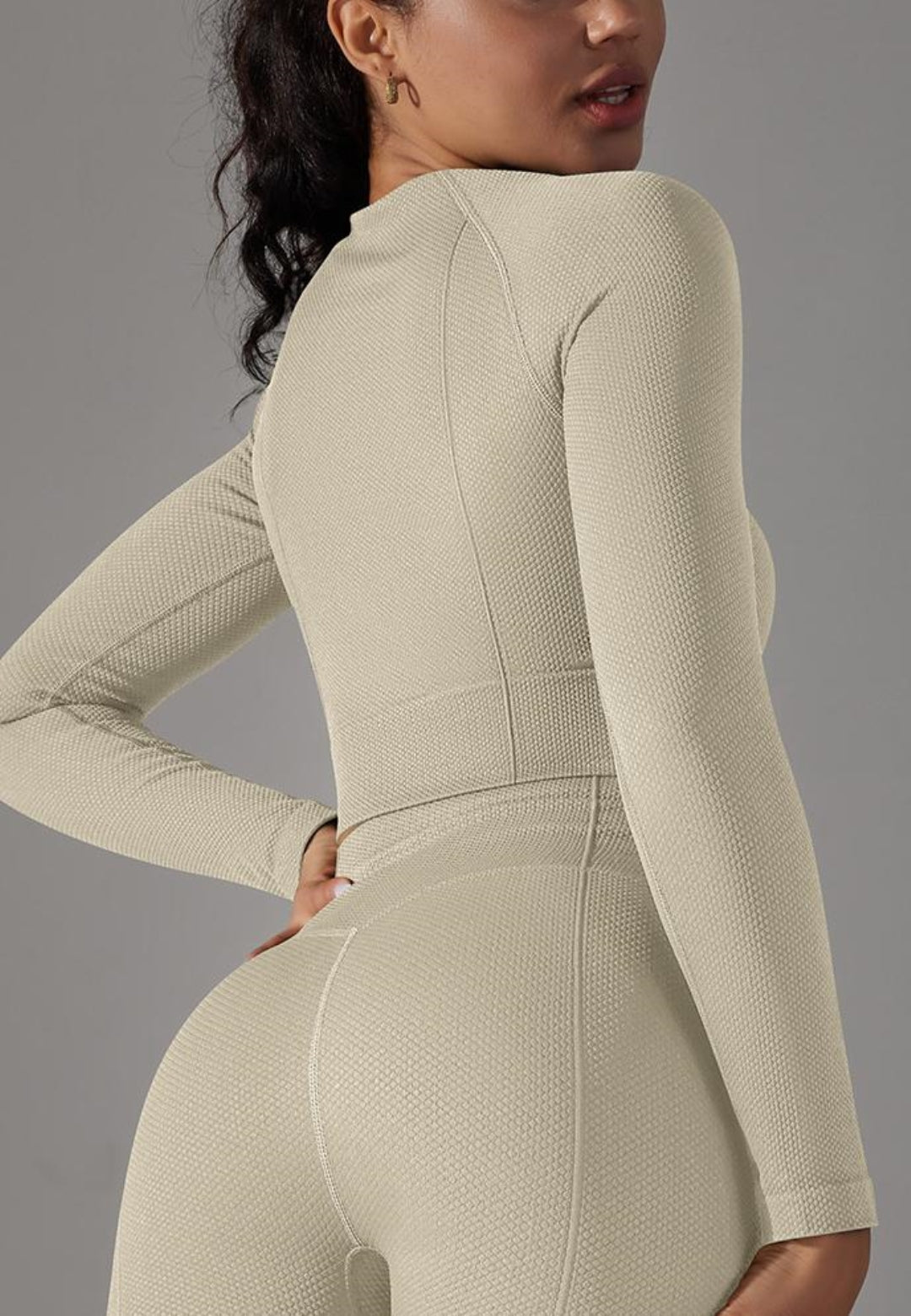 Top deportivo texturizado con escote cuadrado