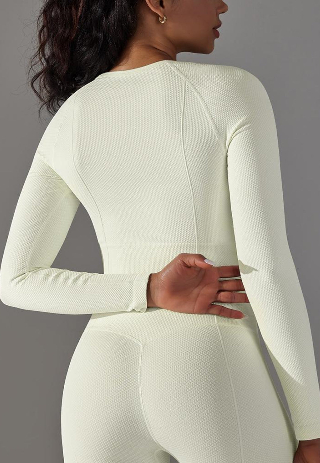 Top deportivo texturizado con escote cuadrado