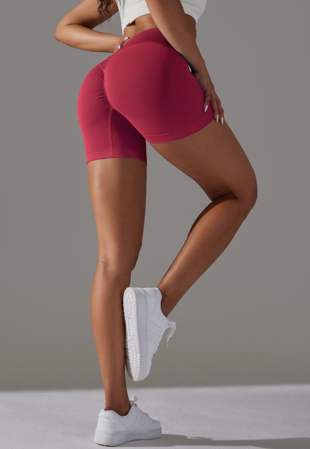 Pantalones cortos con cintura en V y canalé superpuesto