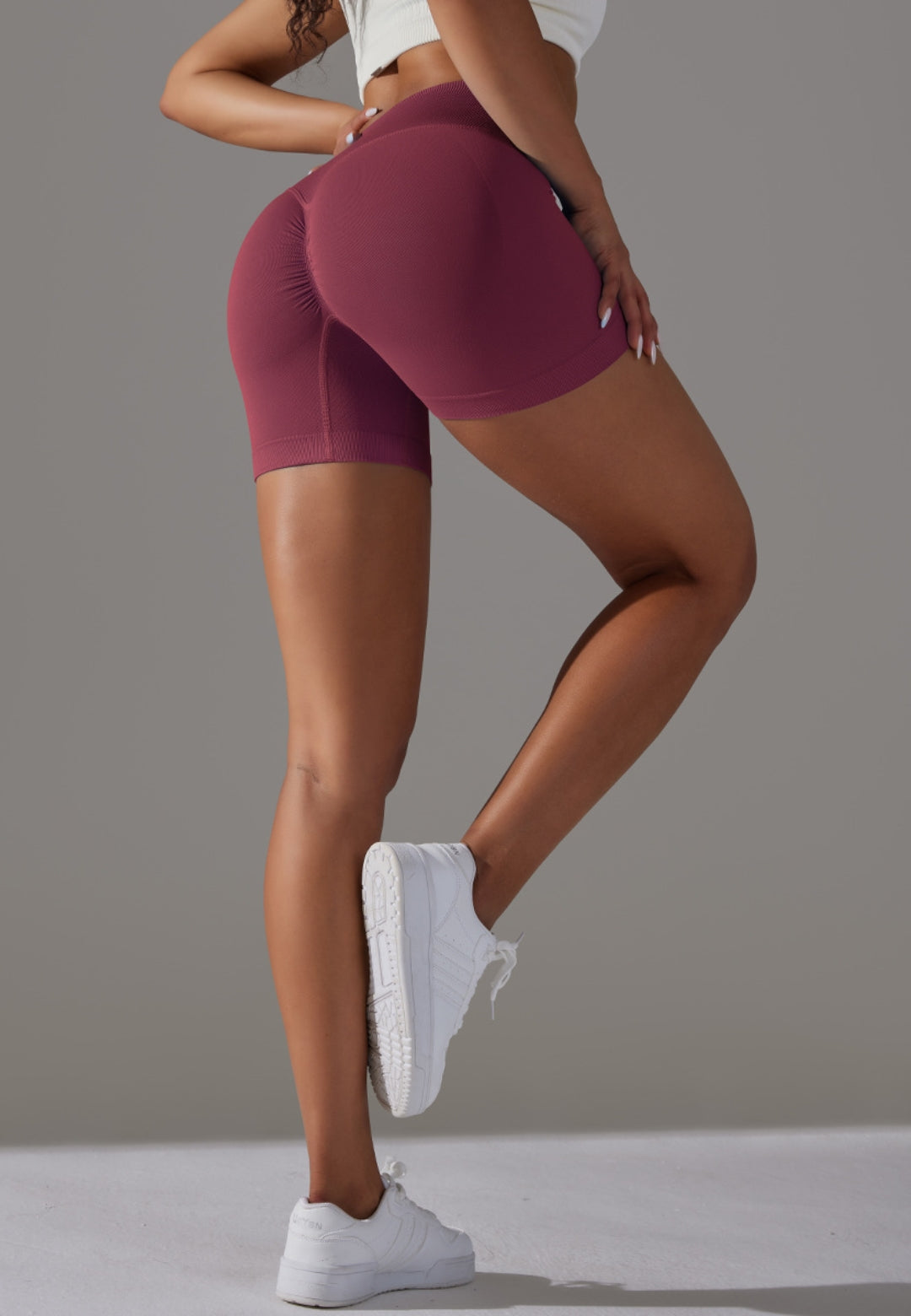 Pantalones cortos con cintura en V y canalé superpuesto