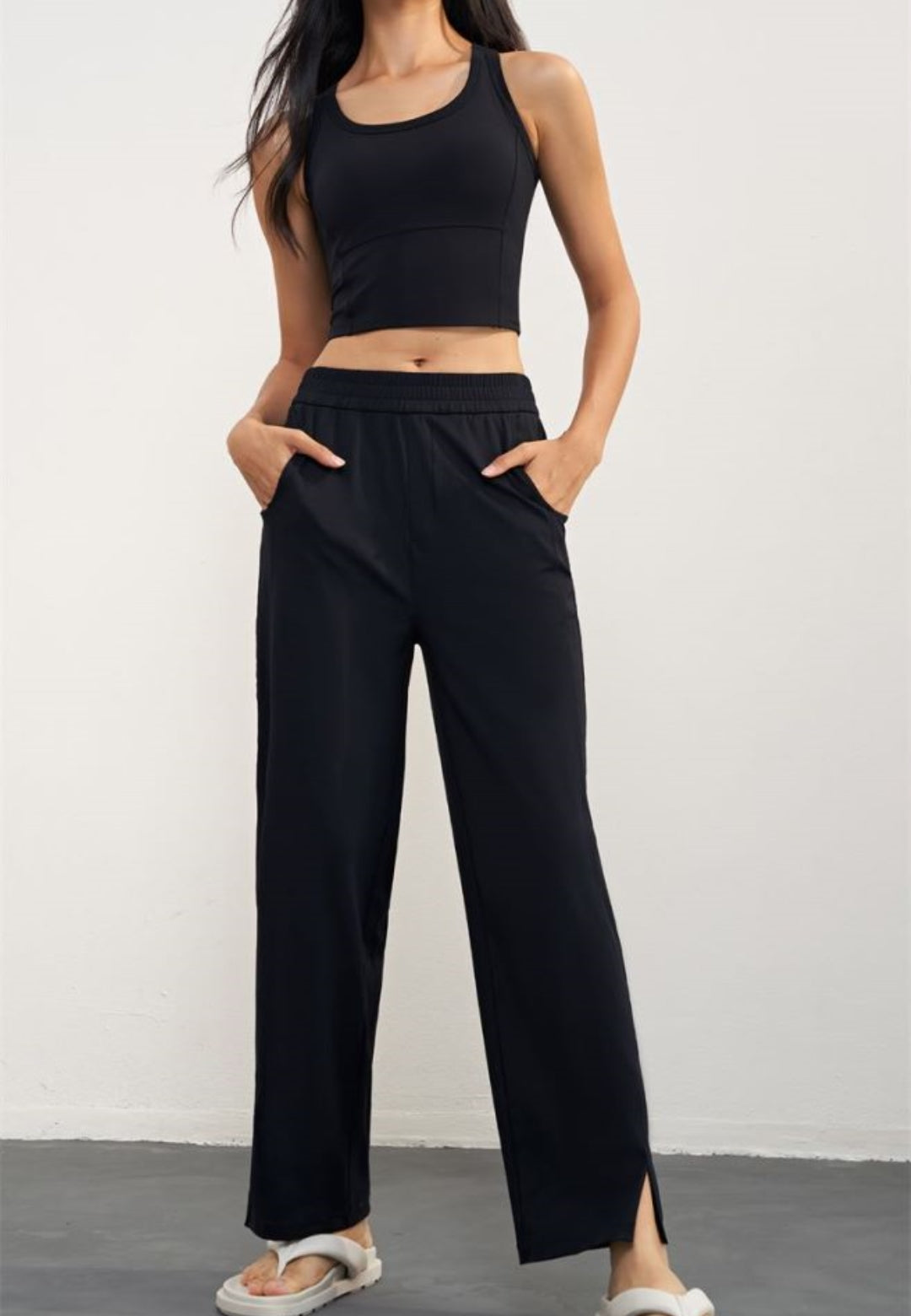 Camiseta deportiva sin mangas con cuello redondo