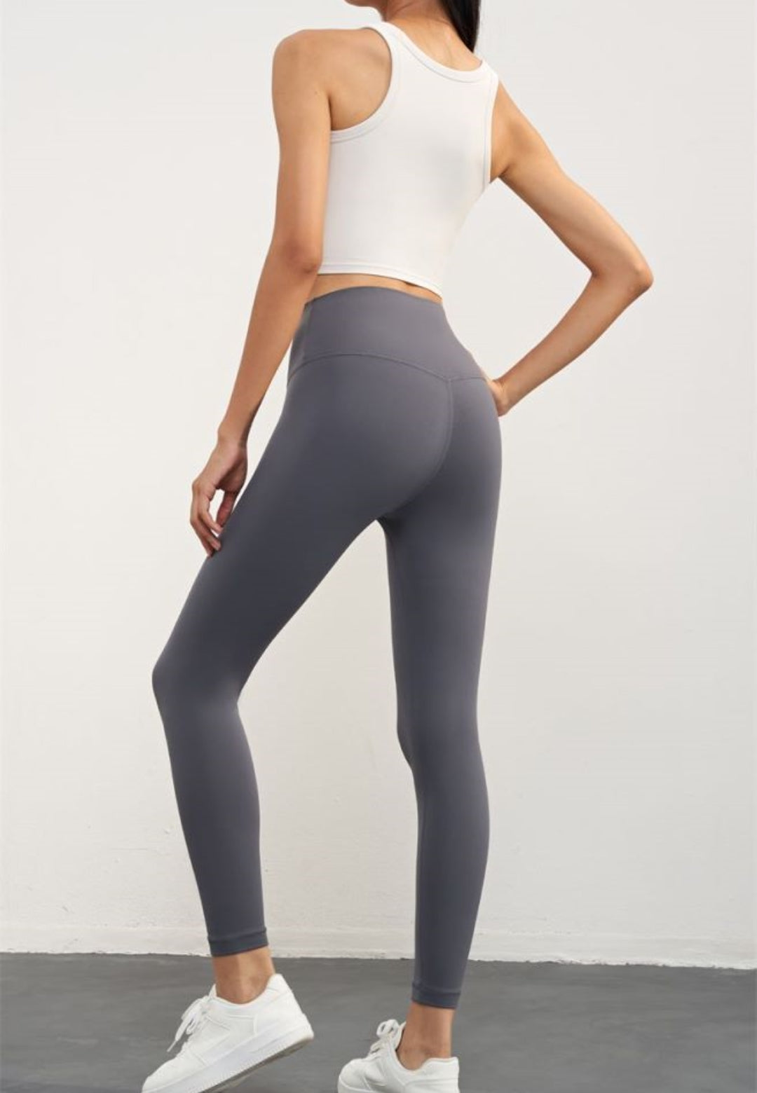 Camiseta deportiva sin mangas con cuello redondo