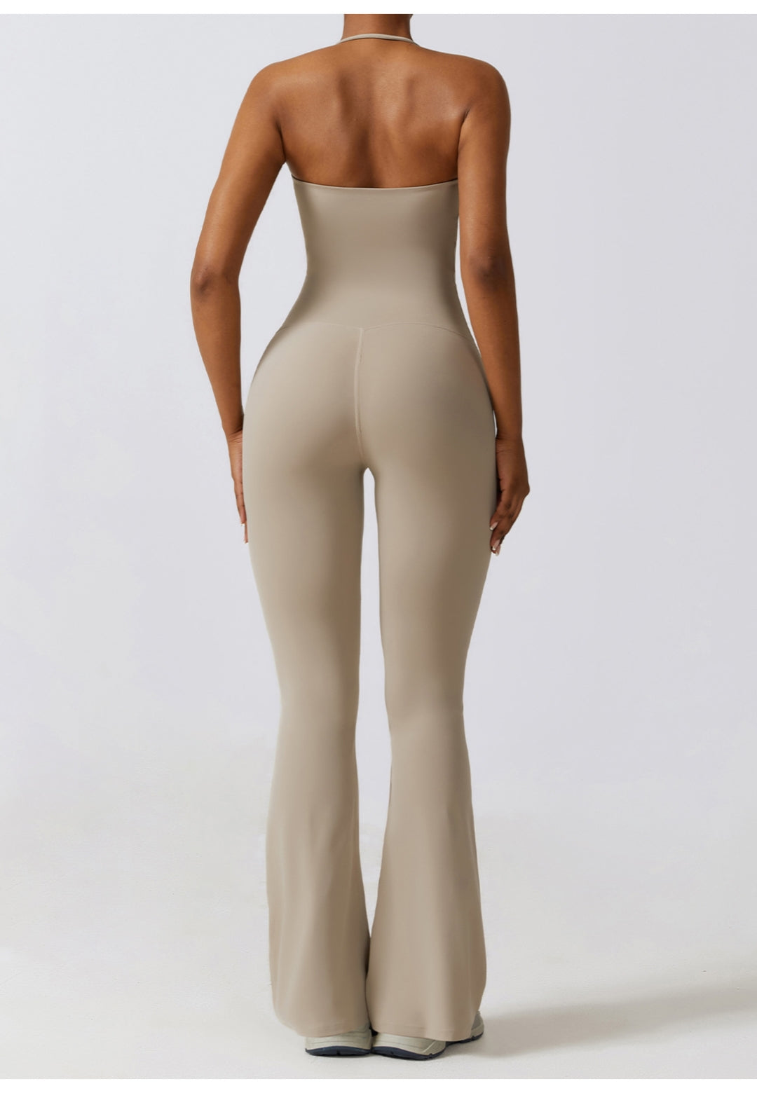 Leggings acampanados con cintura alta y fruncidos