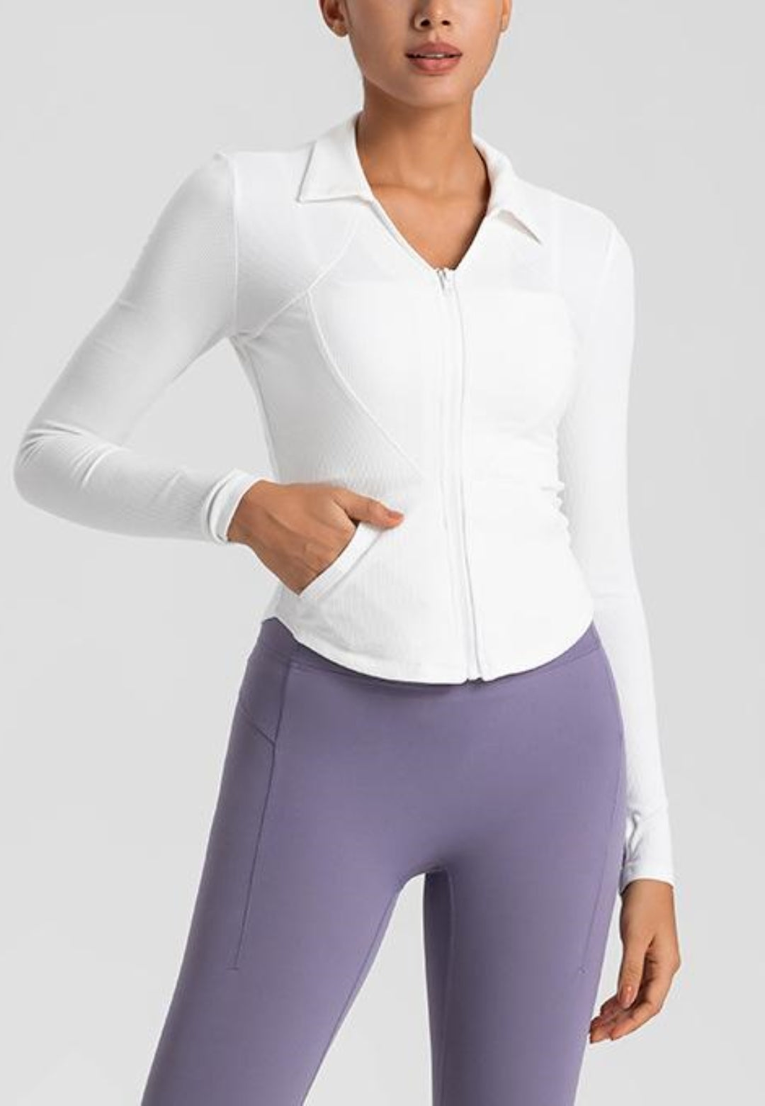 Chaqueta deportiva con cuello y dobladillo curvo