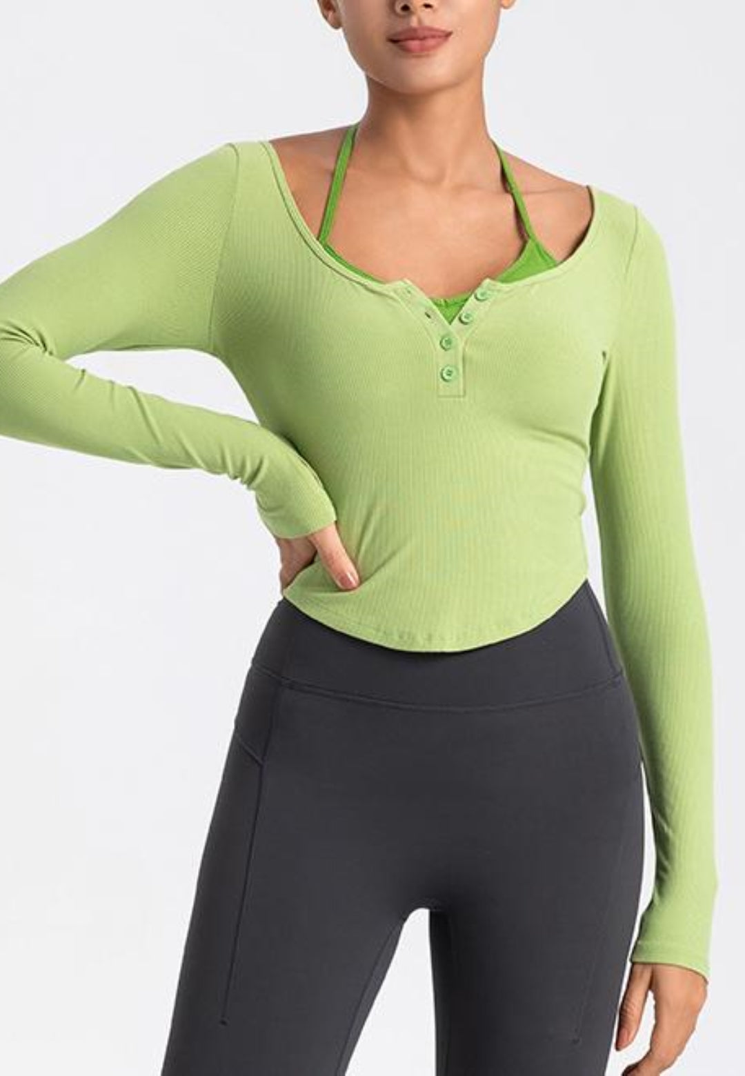 Top corto Henley de doble capa