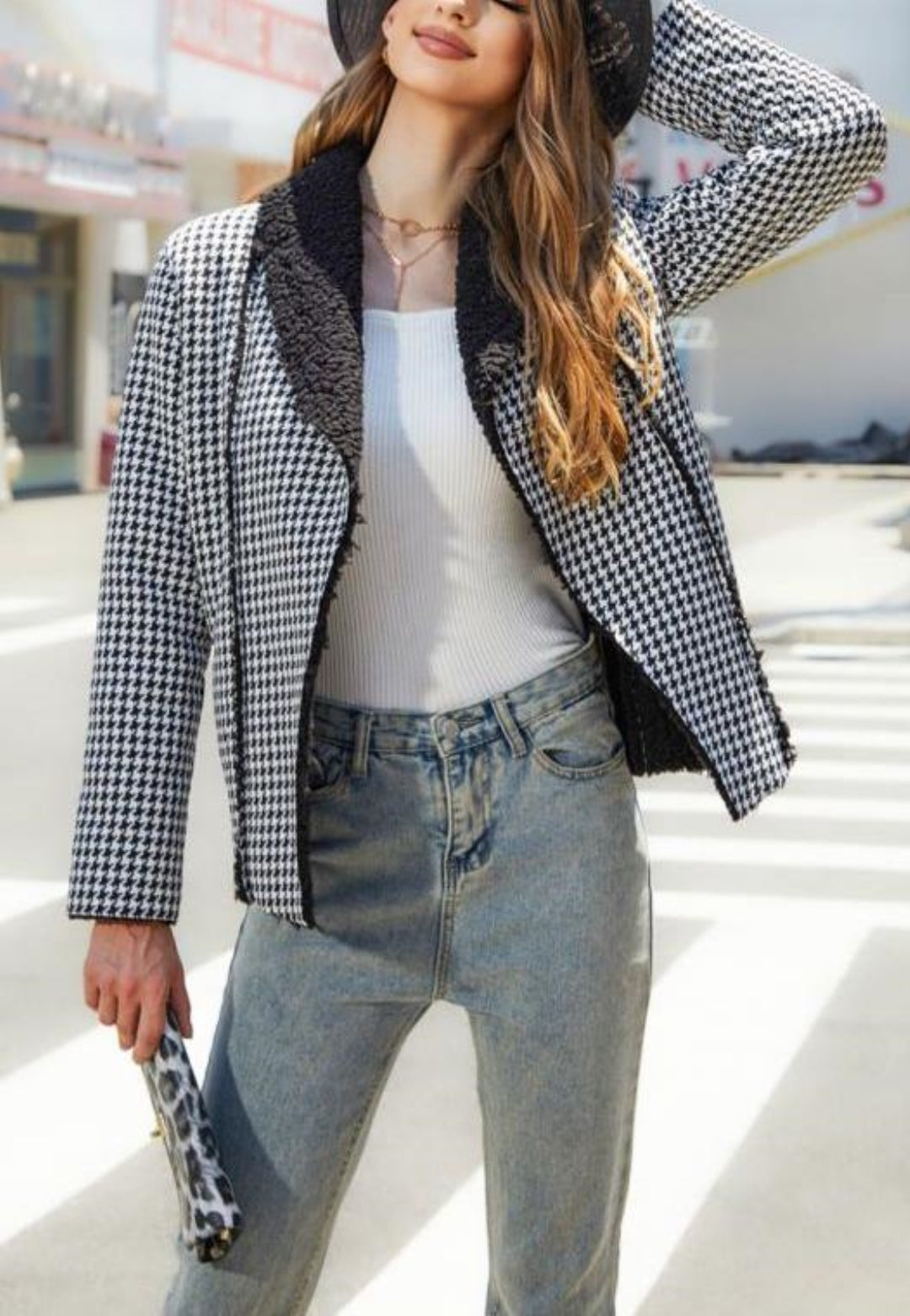 Blazer con estampado de pata de gallo y cuello de peluche