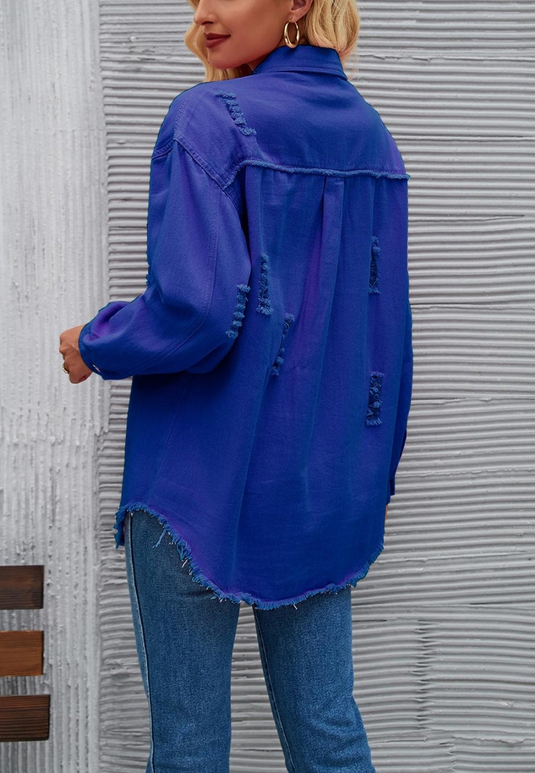 Chaqueta desgastada de color liso