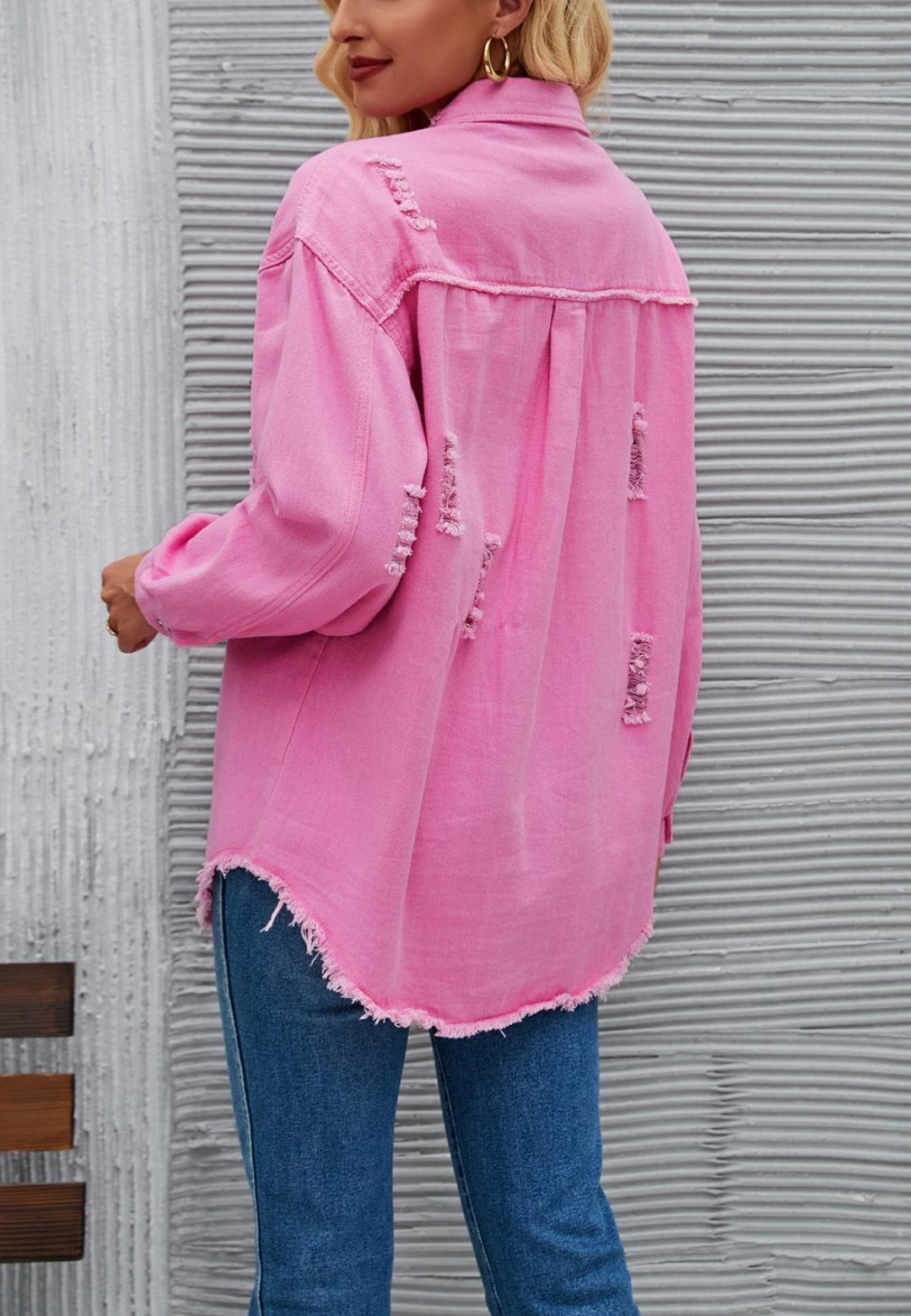 Chaqueta desgastada de color liso