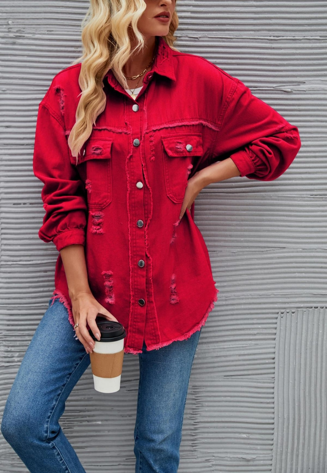 Chaqueta desgastada de color liso