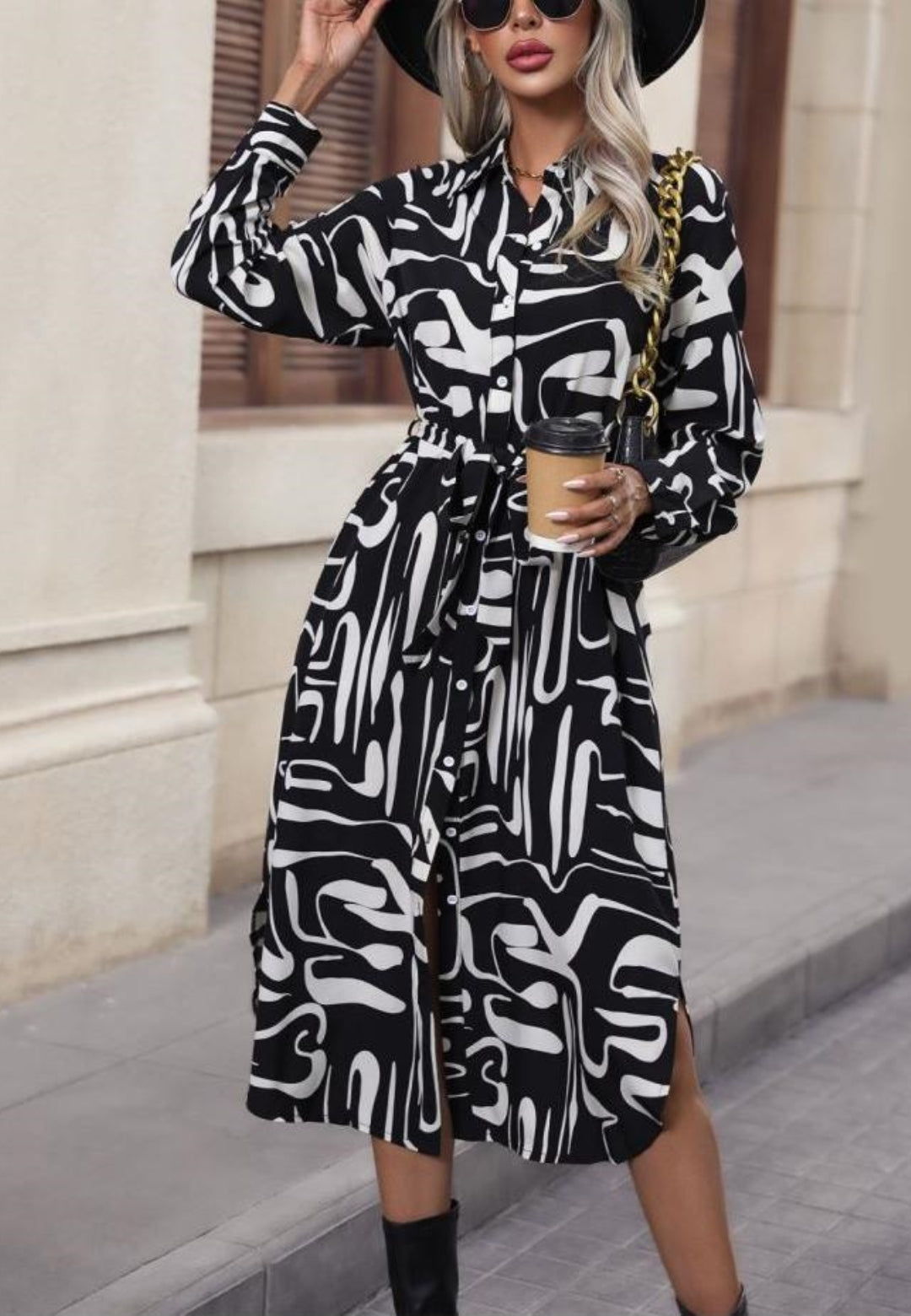 Vestido camisero con estampado abstracto