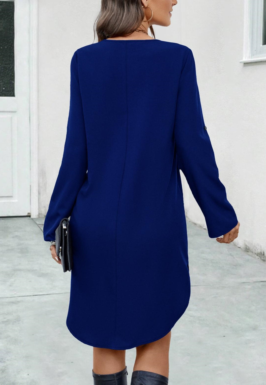 Vestido con cierre de cremallera y solapa enrollable