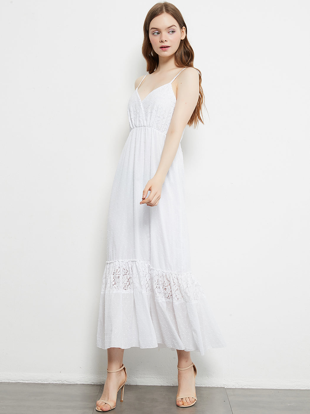Sweetheart Neckline Clip Dot Lace Maxi Dress