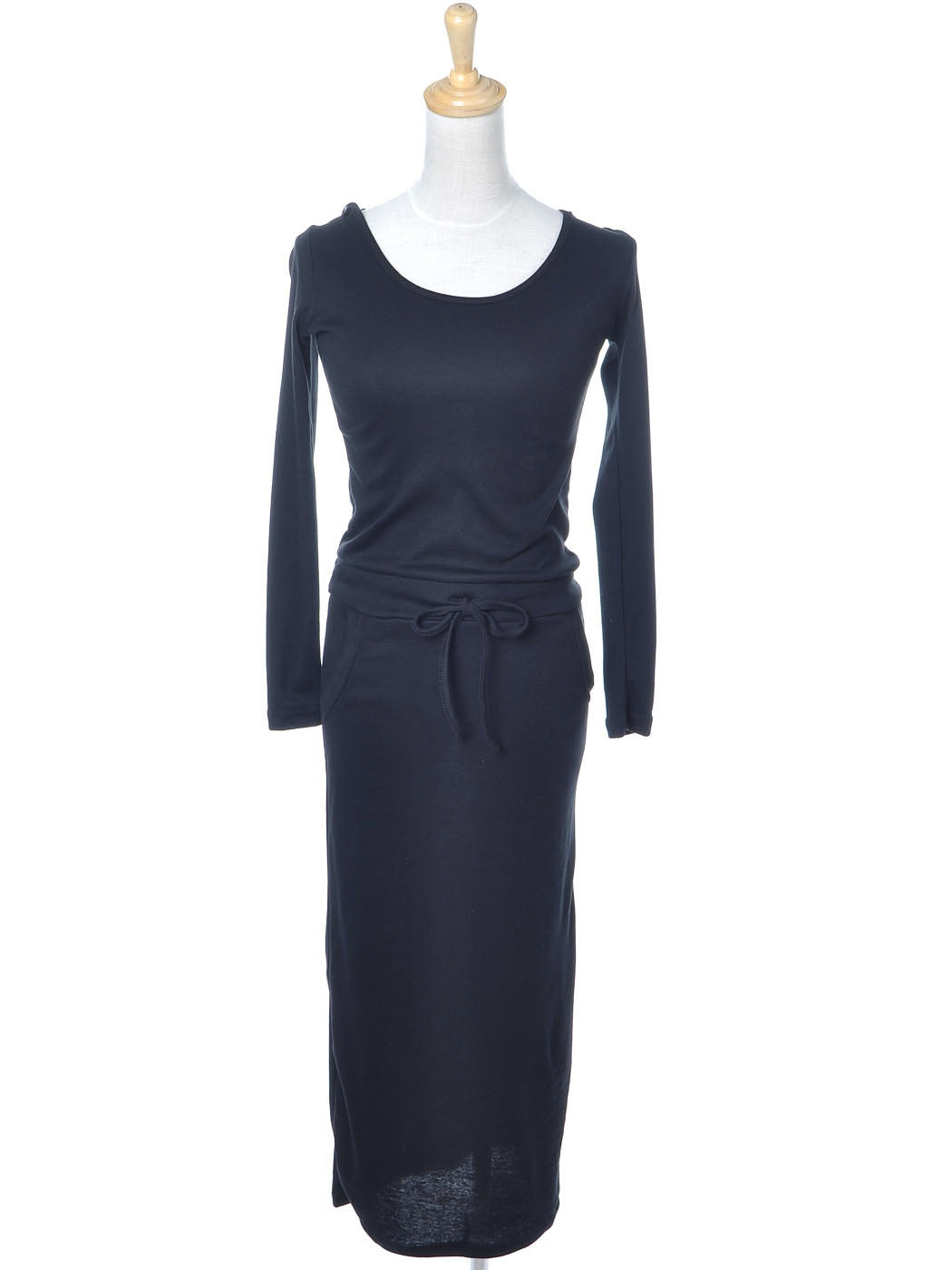 Vestido con escote redondo y capucha de manga larga en talla S/M