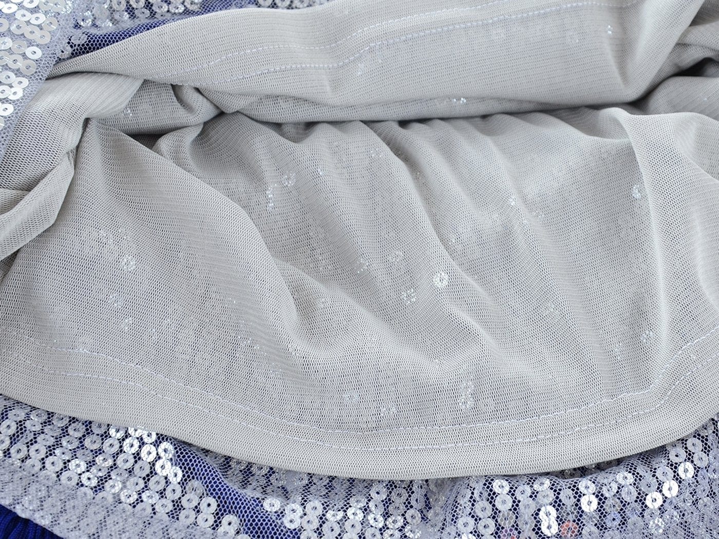 Vestido midi estilo flapper con flecos y lentejuelas