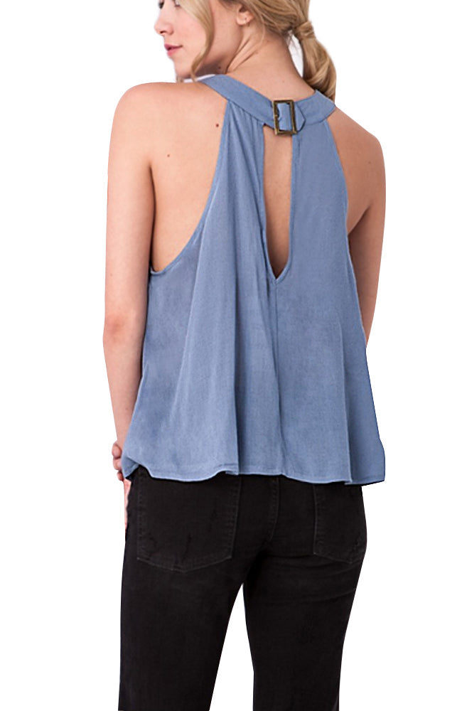 Top sin mangas con cuello halter, giro y hebilla