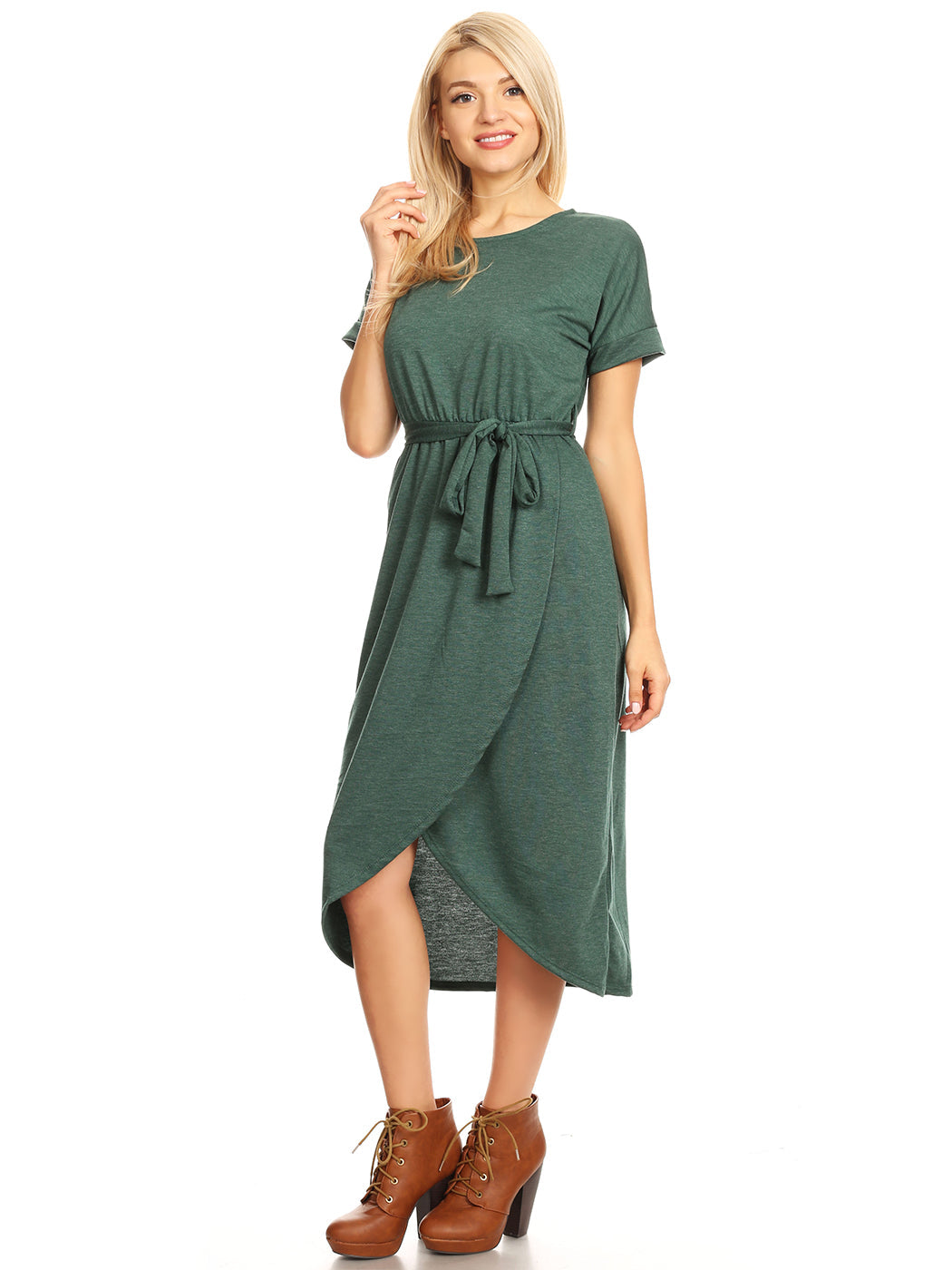 Vestido midi con abertura y mangas lisas