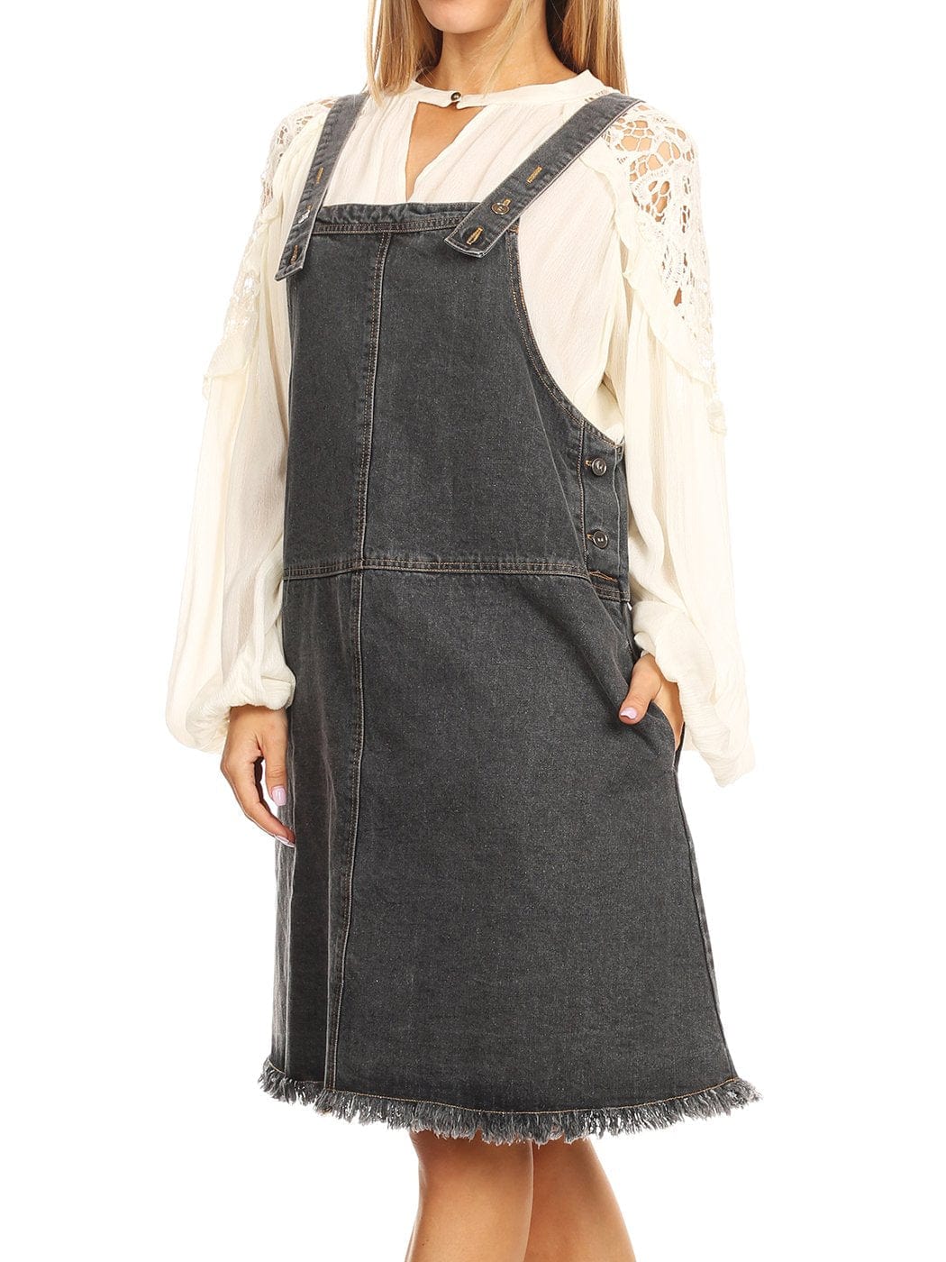 Vestido vaquero tipo pechera de gran tamaño