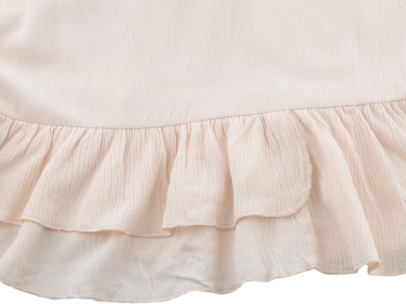 Vestido lencero con volantes de encaje