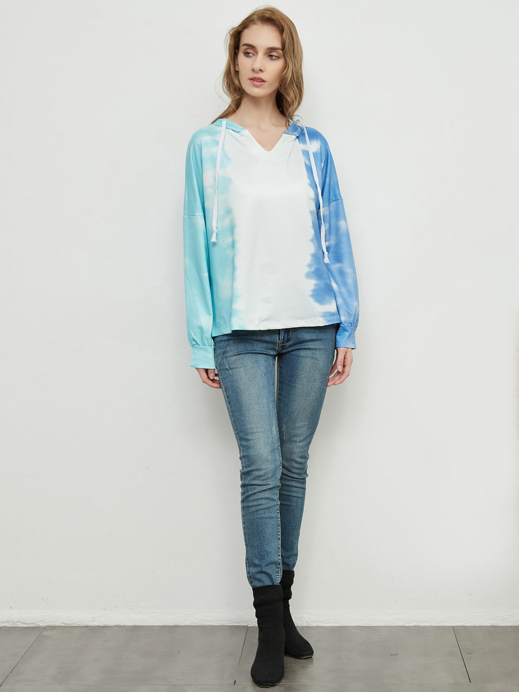 Sudadera holgada con estampado tie dye, cuello en V, manga larga, sudadera con capucha