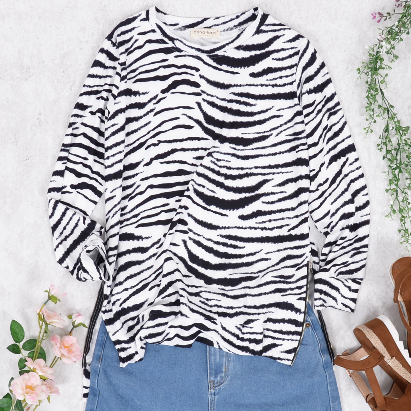 Sudadera tipo túnica con cuello redondo y mangas largas con estampado de camuflaje para mujer de Anna-Kaci