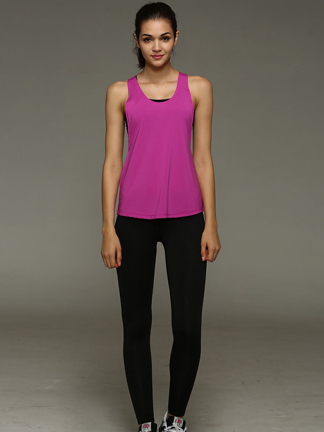 Camiseta sin mangas holgada con espalda cruzada para hacer yoga