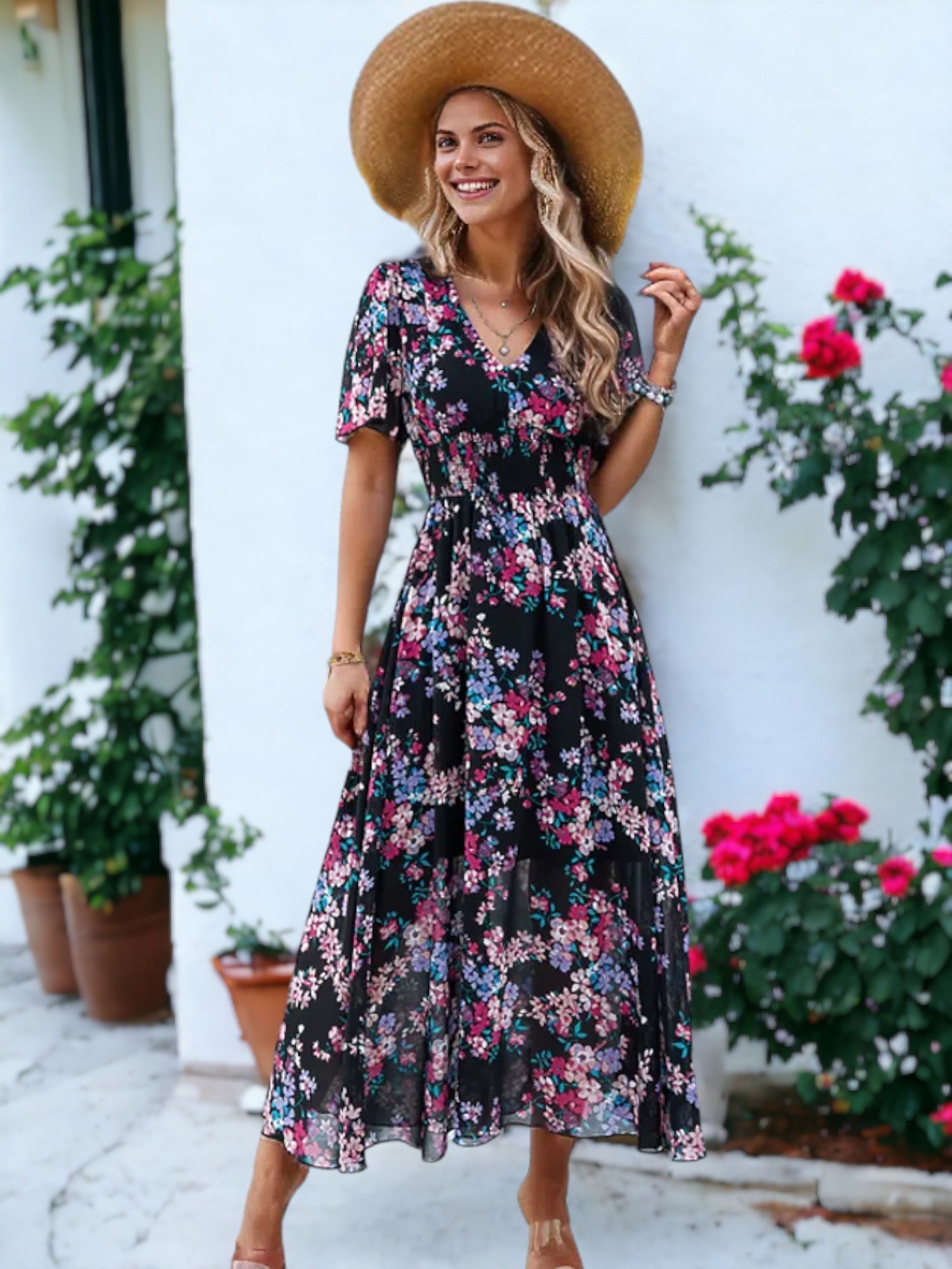 Vestido maxi fruncido de manga corta con estampado floral