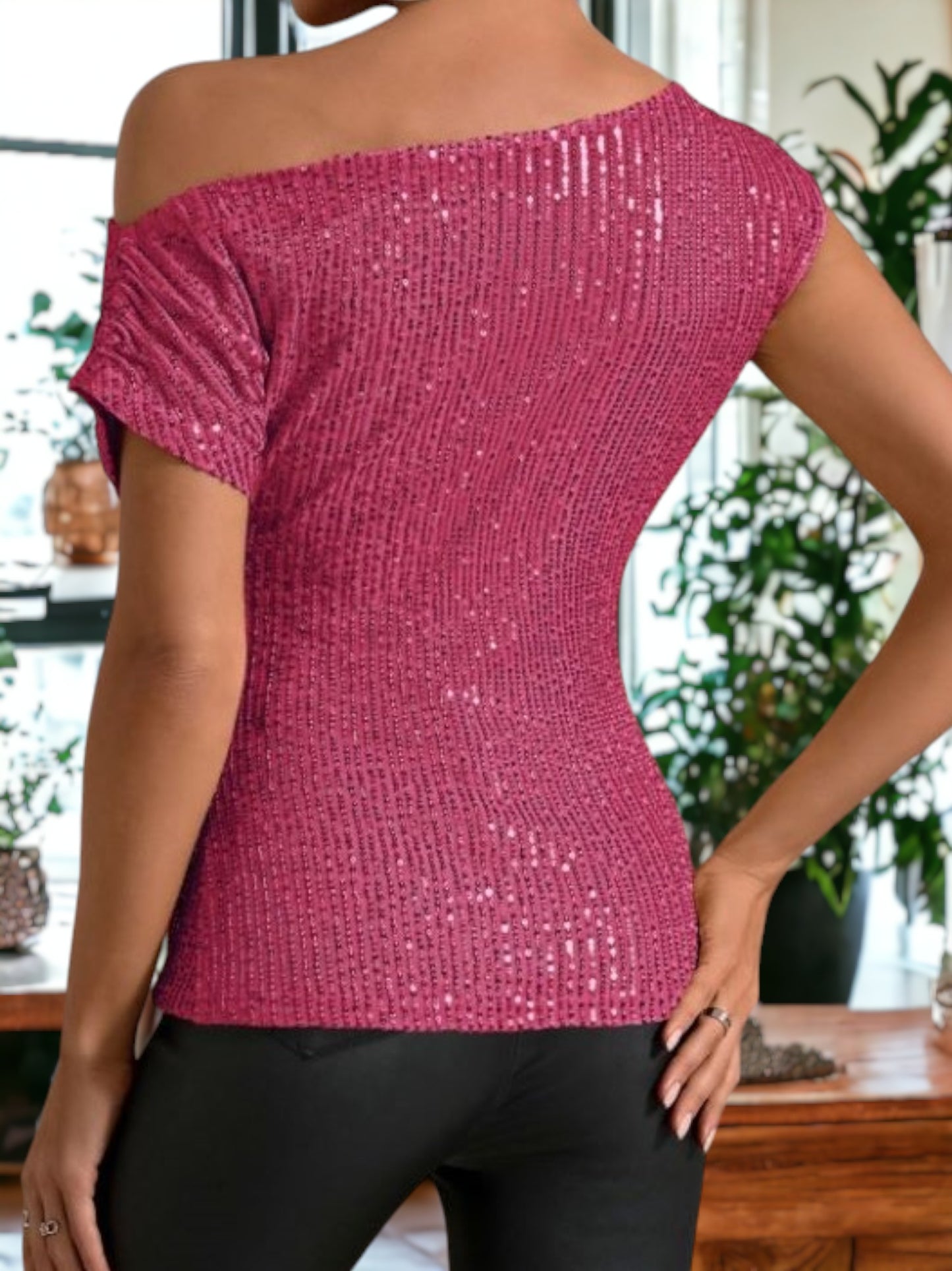 One-Shoulder Sequin Pleated Short-Sleeved Top