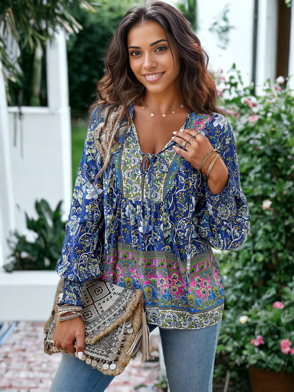 Blusa bohemia con escote en V y lazo en la parte delantera