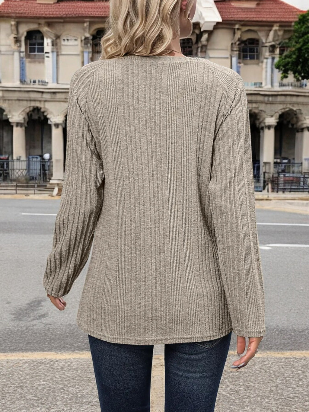 Blusa de punto acanalado de manga larga para mujer de Anna-Kaci con detalle de botones y escote redondo