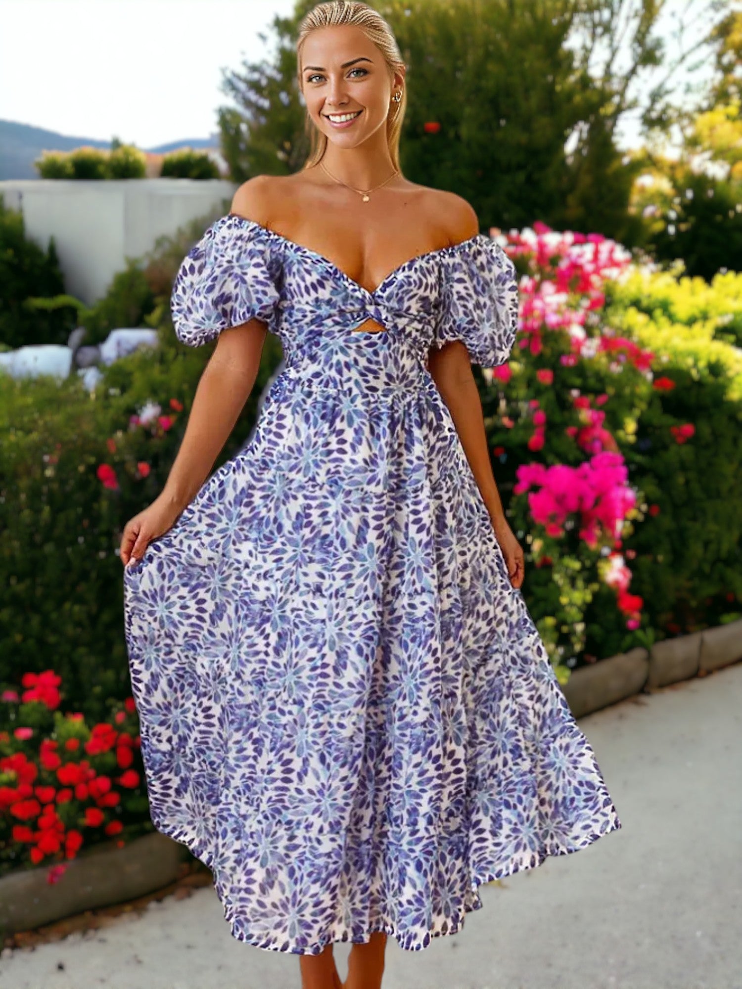Vestido largo cruzado con espalda fruncida y estampado floral con mangas abullonadas