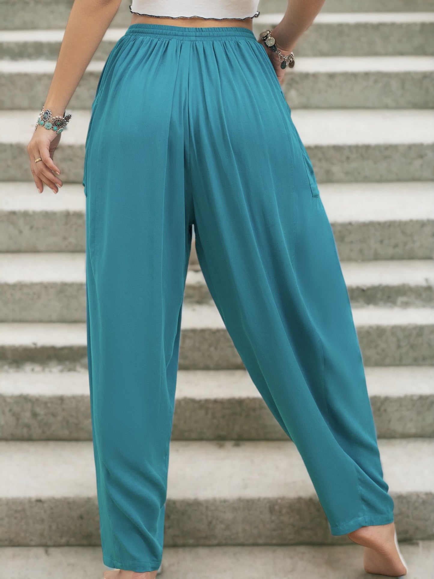 Draw String Elastic Waisted Side Pocket Detailed Loose Pants