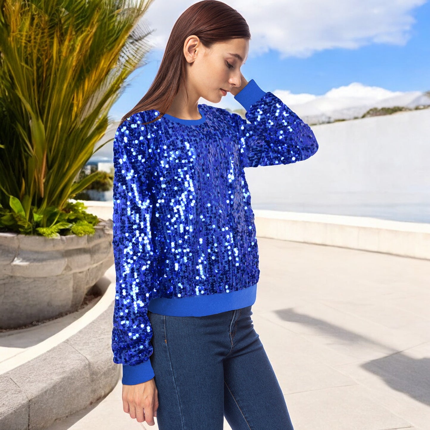 Sudadera con lentejuelas, cuello redondo, manga larga, puños acanalados 