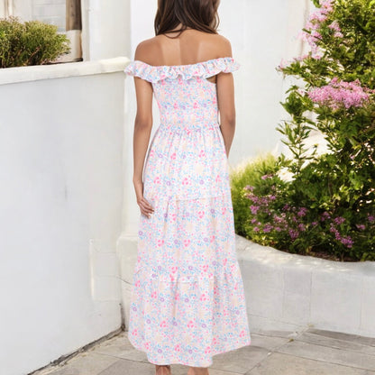 Vestido floral fruncido con tirantes 