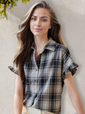 Camisa abotonada a cuadros con mangas cortas con volantes y cuello clásico para mujer de Anna-Kaci