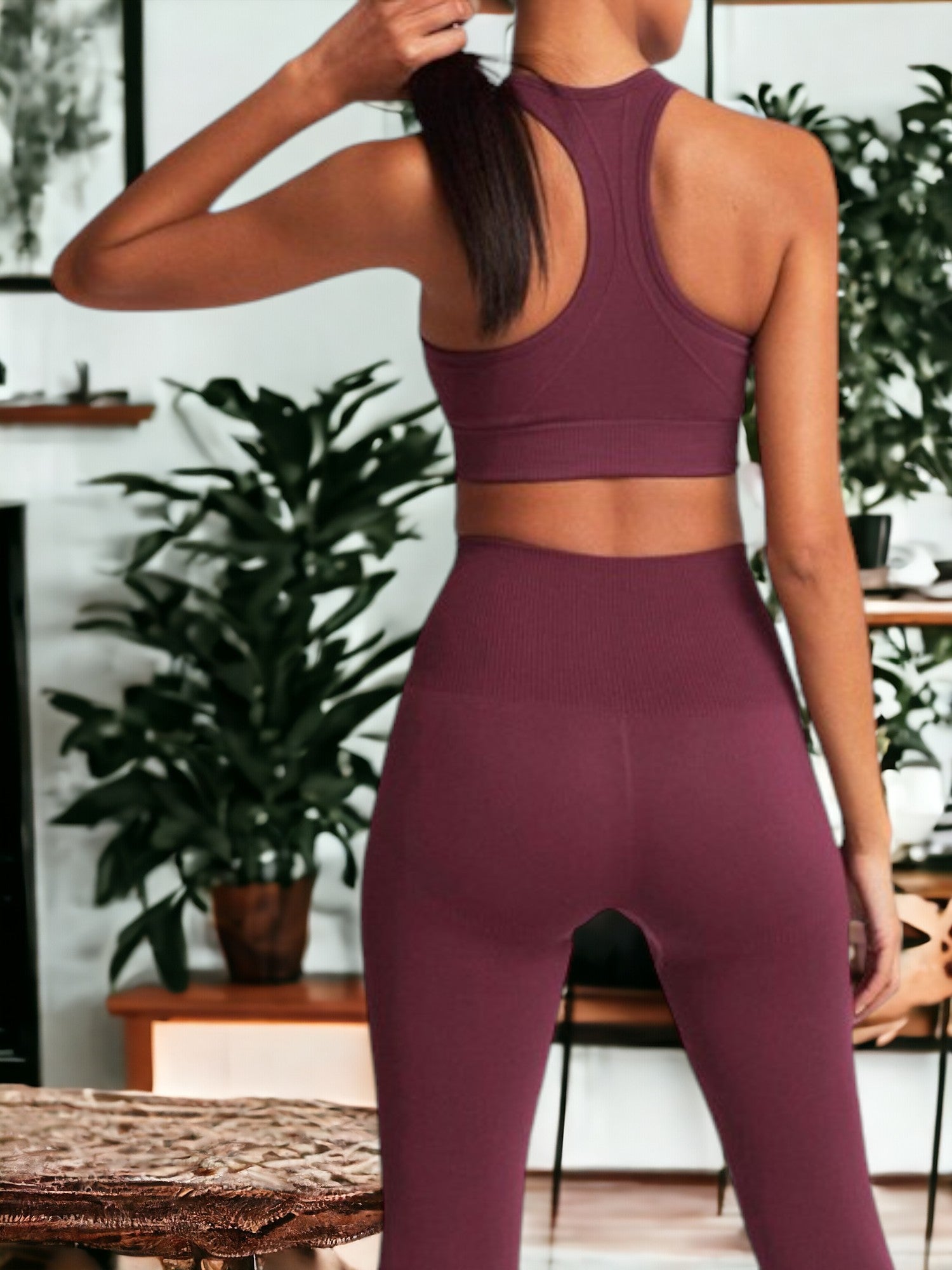 Ropa de yoga y fitness sin costuras que levanta los glúteos