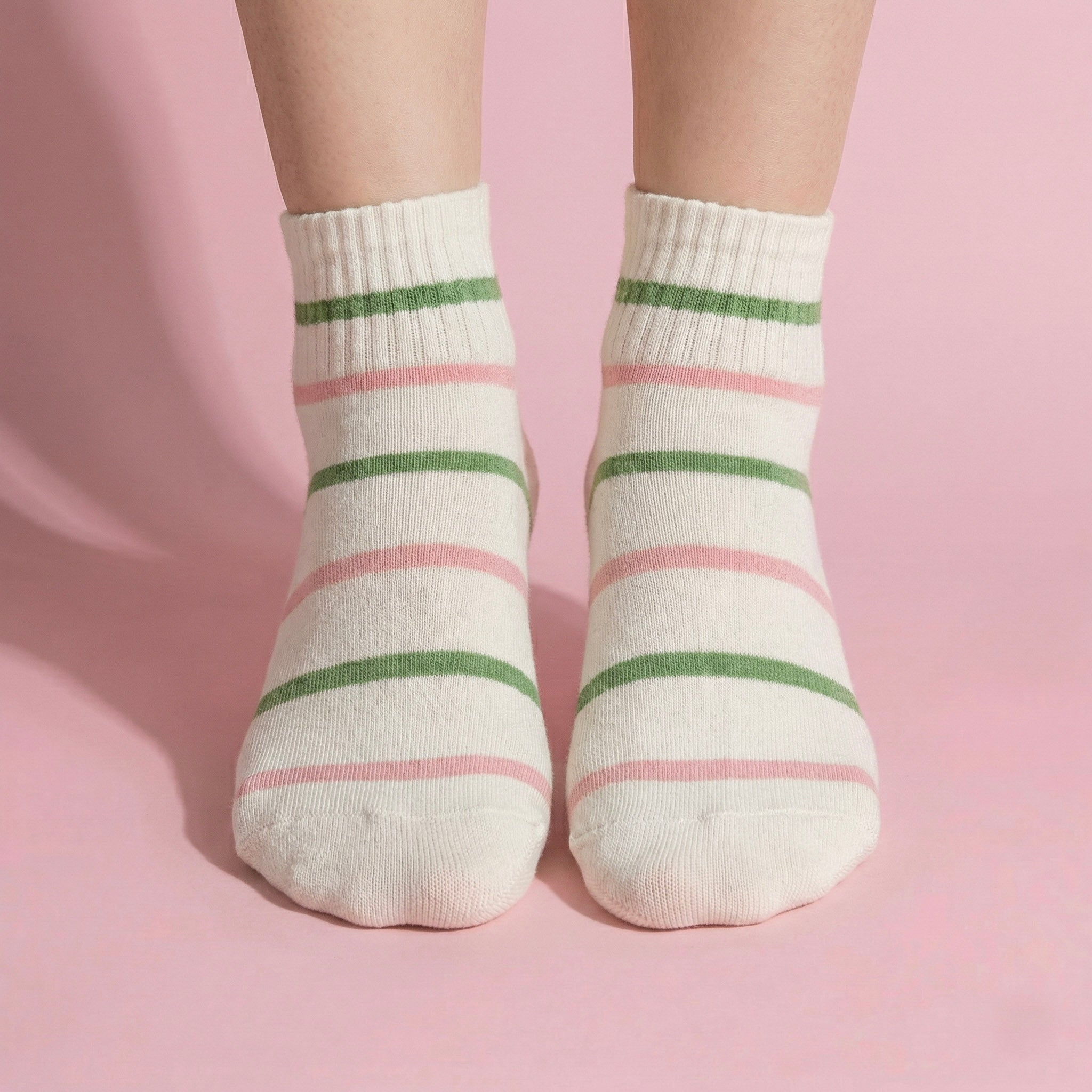 Anna-Kaci 5 Pairs Women's Low Cut Ankle Socks with Polka Dot and Stripe Patterns Soft Cotton Anti-Pilling Casual Everyday Style