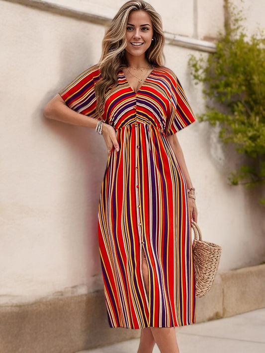 Vestido midi de manga corta con botones y rayas de colores
