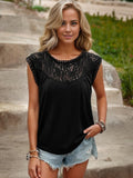 Blusa sin mangas con canesú de encaje y mangas cortas para un look elegante