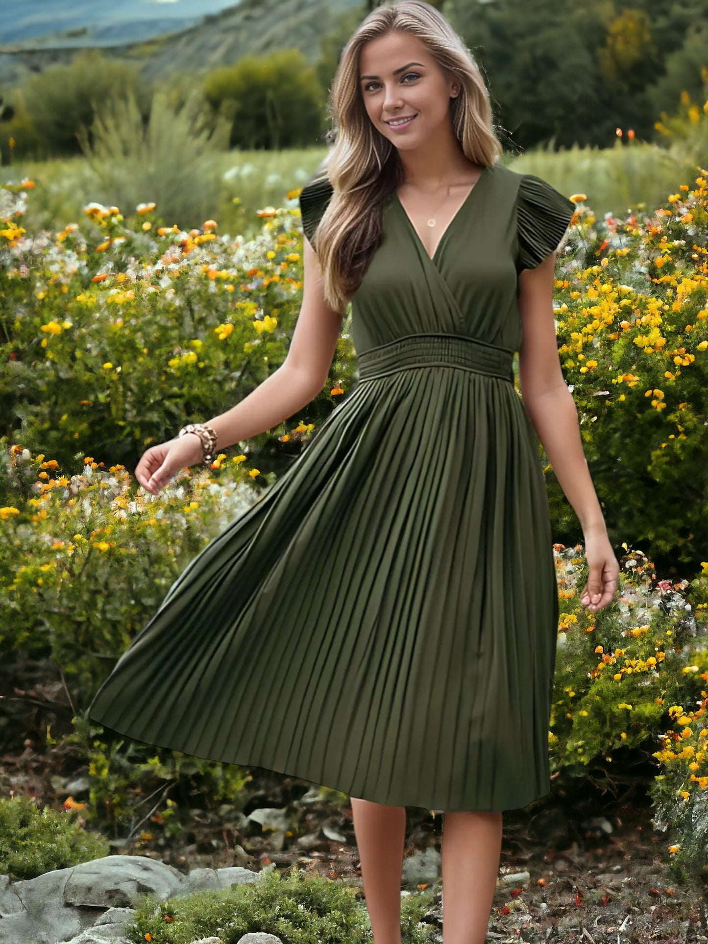 Vestido midi plisado con escote en V y cintura fruncida