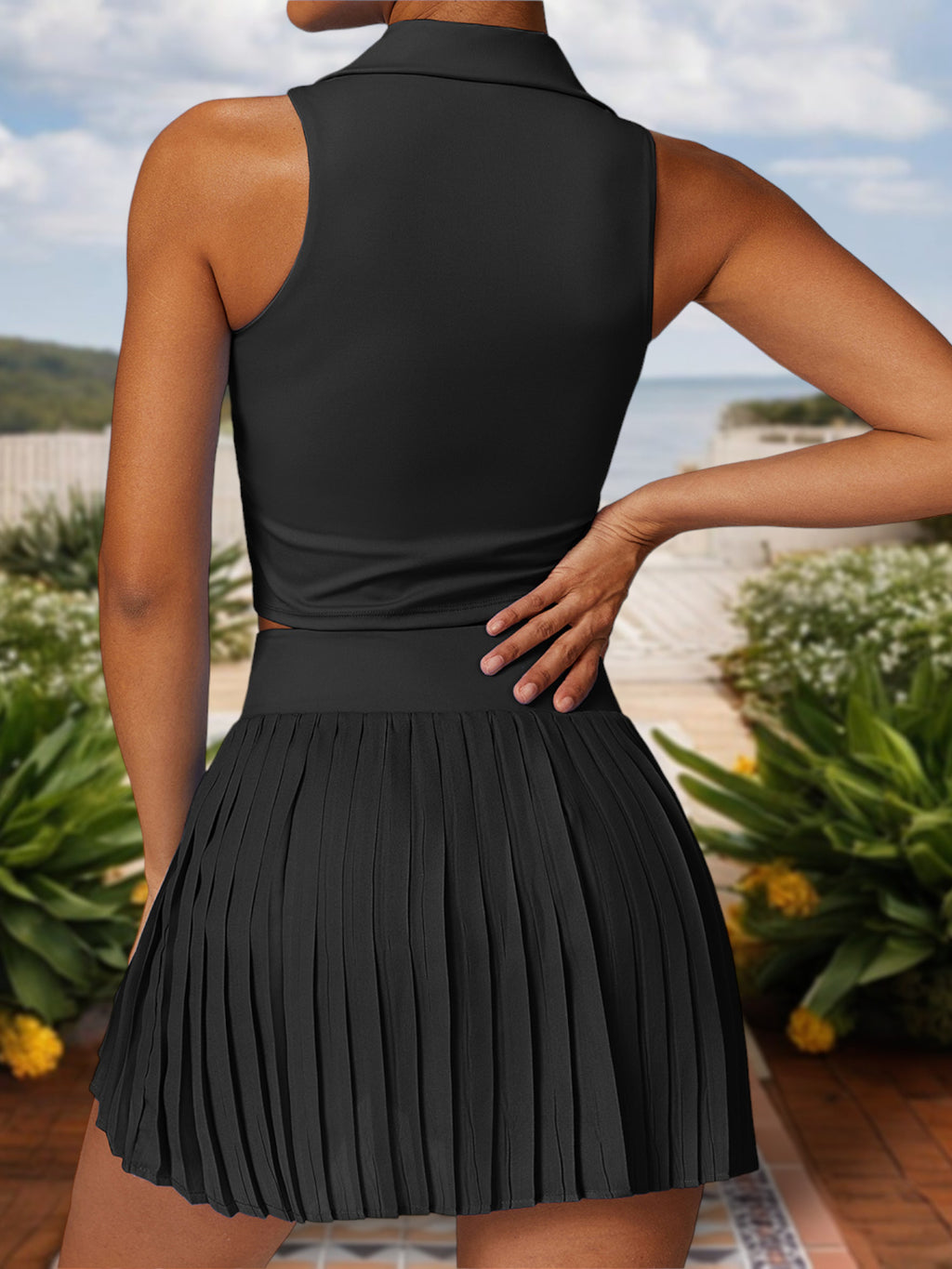 Top corto tipo polo sin mangas para mujer con escote con cuello y corte elástico