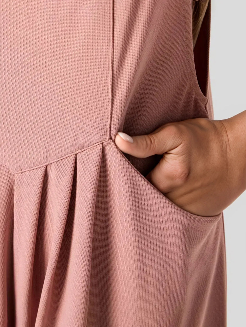 Mono plisado con tirantes ajustables y puños elásticos en los tobillos para mujer de Anna-Kaci