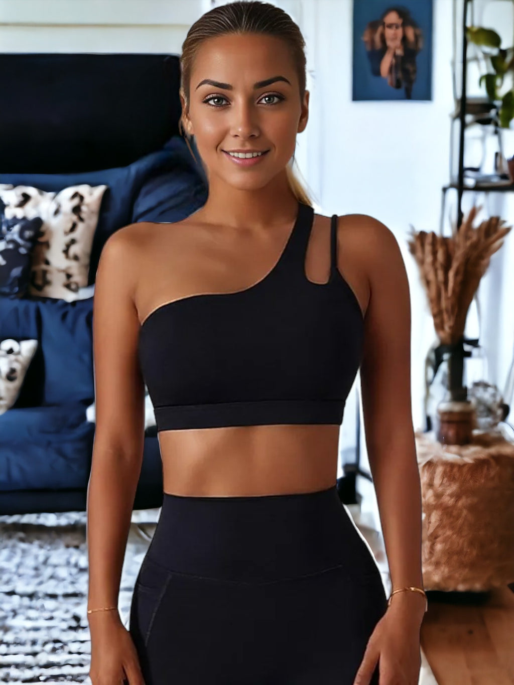 Oblique One-Shoulder Compression Yoga Bra