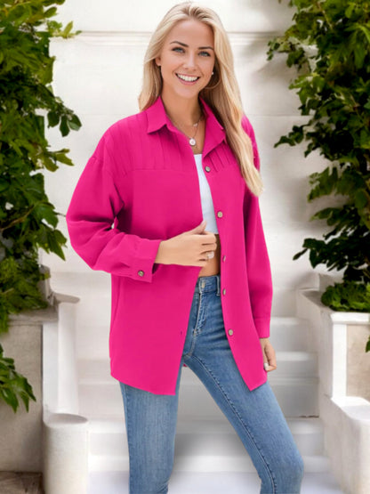 Camisa de mujer de gran tamaño con botones y detalle plisado