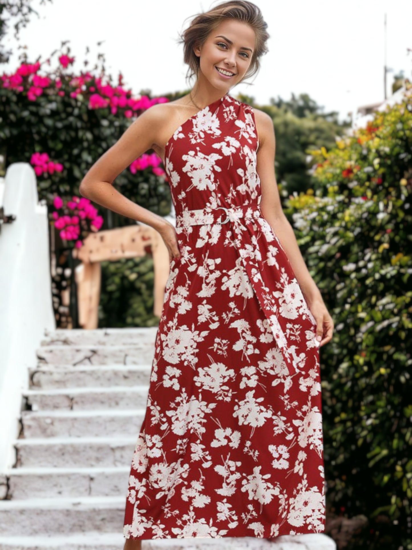 Vestido largo con cinturón y hebilla en la cintura con un solo hombro y estampado floral