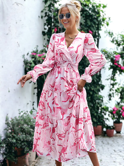 Vestido largo con escote cruzado y estampado abstracto