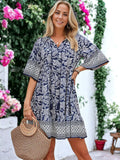 Vestido de cuello en V de manga corta con estampado de estilo bohemio