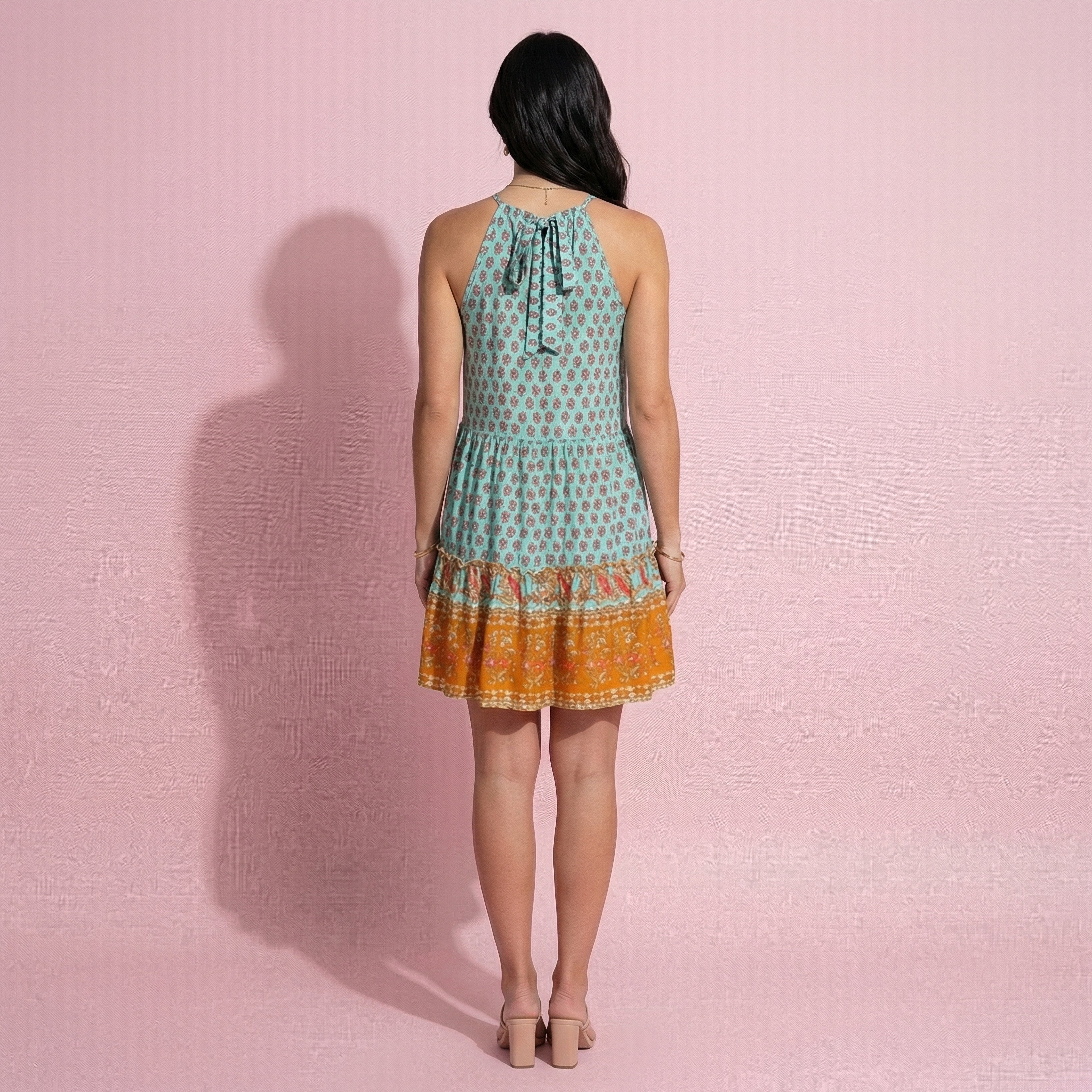 Vestido estilo túnica bohemio con estampado de cachemira y cuello halter 