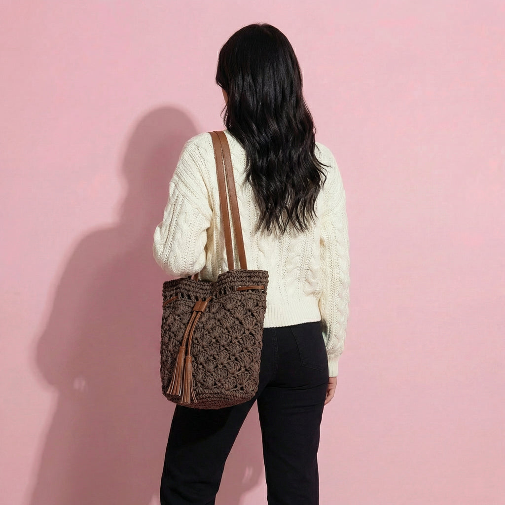 Anna-Kaci Women's Rustic Straw Shoulder Bag with Leather Accents