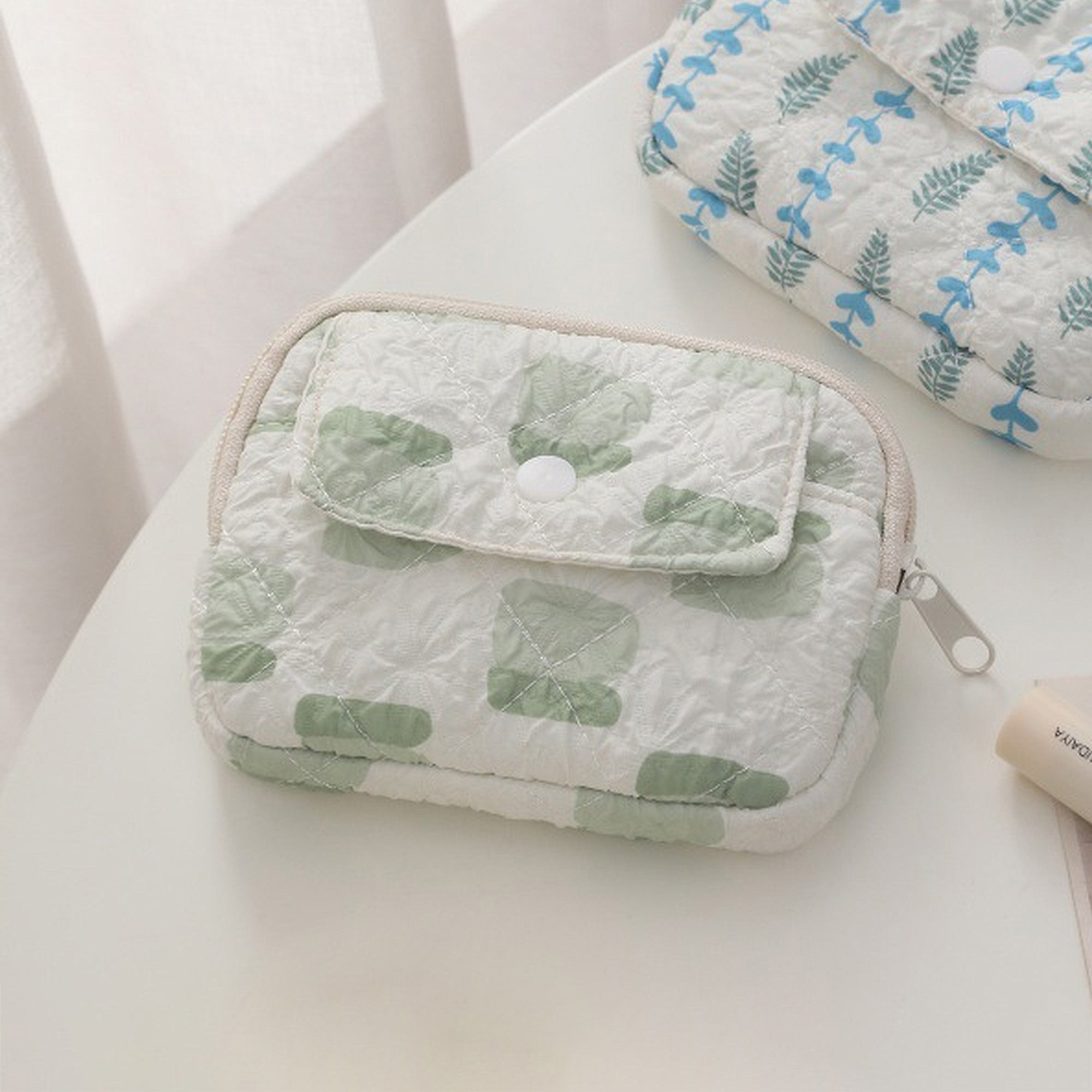 Anna-Kaci Women's Quilted Floral Coin Purse-Small Cosmetic Bag with Zipper and Snap Pocket