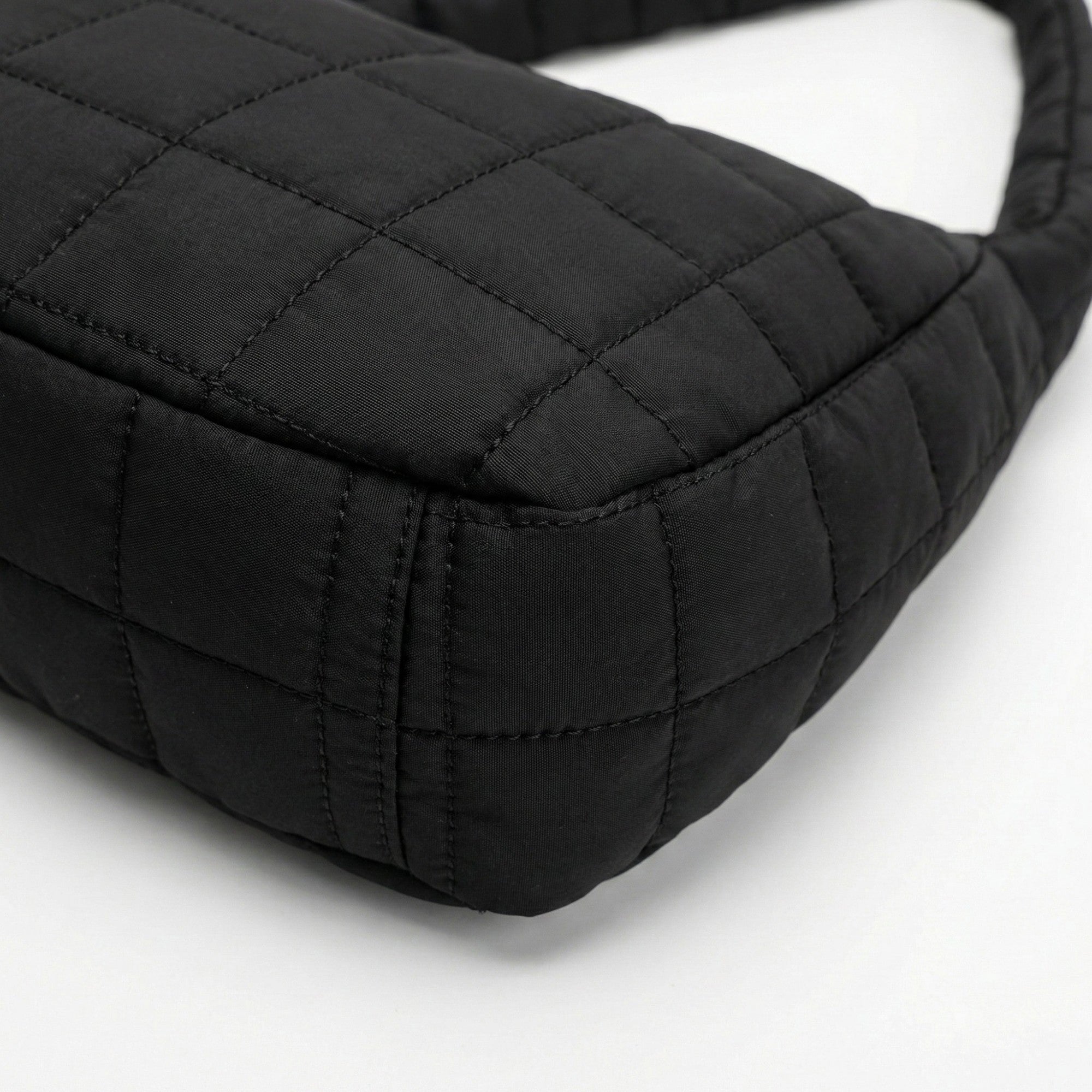 Anna-Kaci Women's Quilted Shoulder Bag with Padded Strap Soft Lightweight Nylon Construction